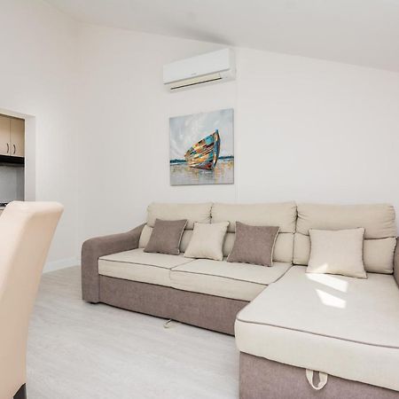 Apartments Medanic - Private Pool بريفلاكا المظهر الخارجي الصورة