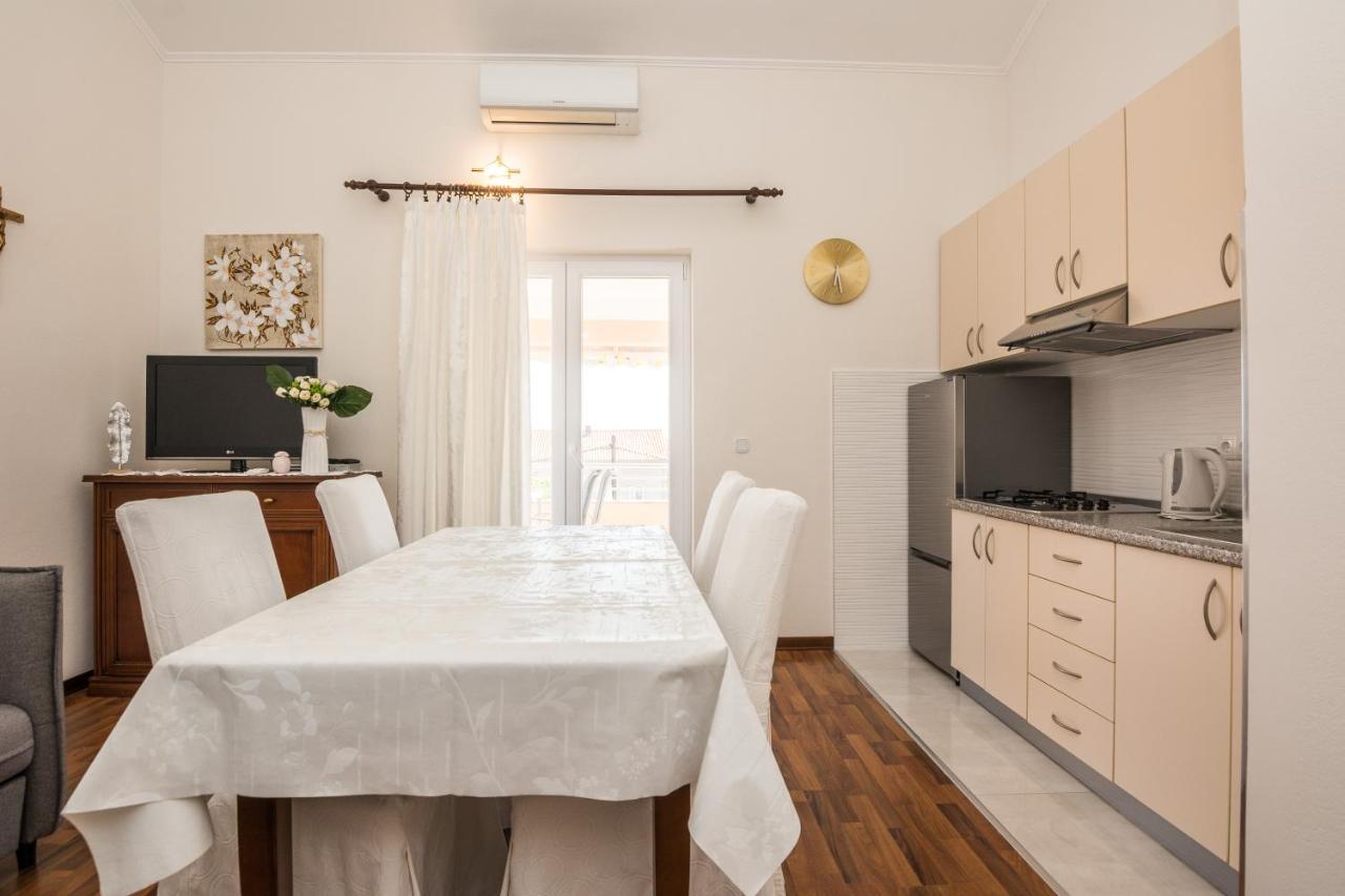 Apartments Medanic - Private Pool بريفلاكا المظهر الخارجي الصورة
