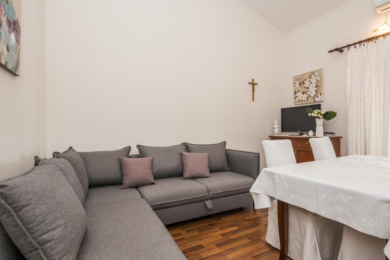 Apartments Medanic - Private Pool بريفلاكا المظهر الخارجي الصورة