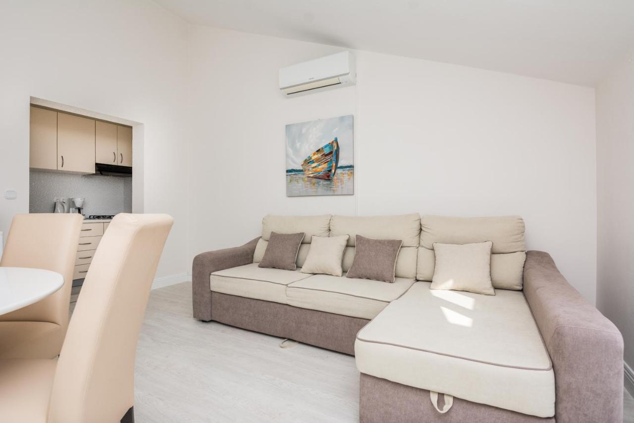 Apartments Medanic - Private Pool بريفلاكا المظهر الخارجي الصورة
